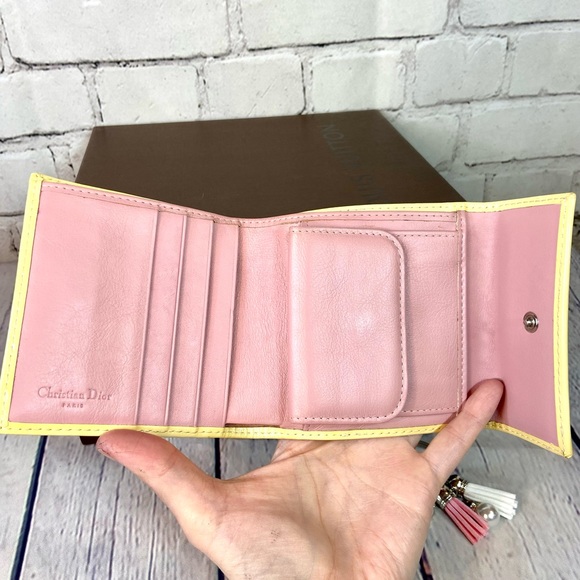 Christian Dior Pink Trotteur wallet with bag charm keychain - Picture 11 of 15